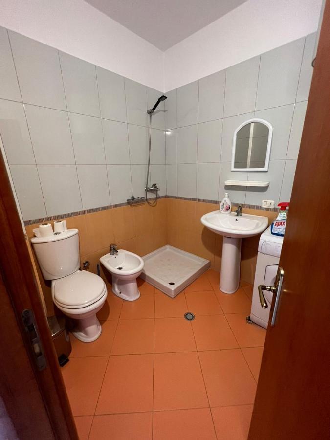 Blue Sky Apartaments Durres Ngoại thất bức ảnh