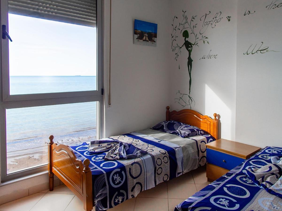 Blue Sky Apartaments Durres Ngoại thất bức ảnh