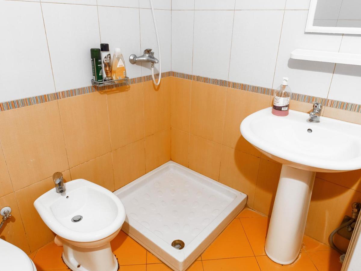 Blue Sky Apartaments Durres Ngoại thất bức ảnh