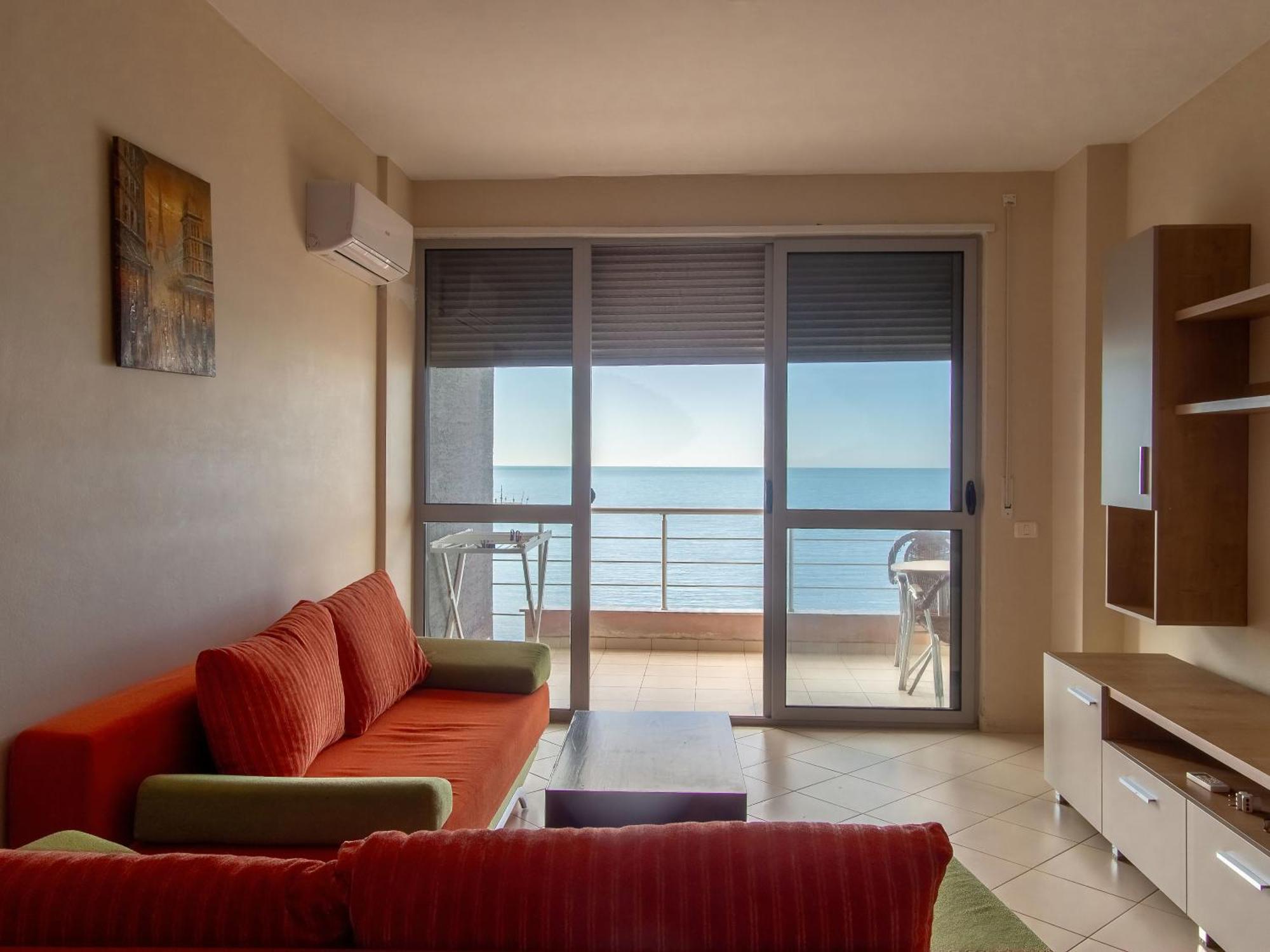 Blue Sky Apartaments Durres Ngoại thất bức ảnh